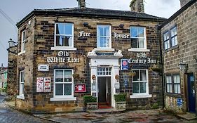 The Old White Lion Hotel